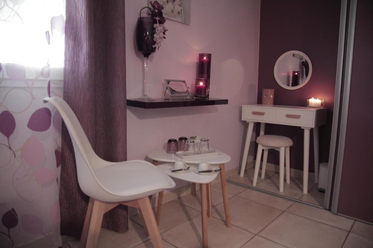 Au Doux Repos Acomodação com café da manhã Lucbardez-et-Bargues Exterior foto